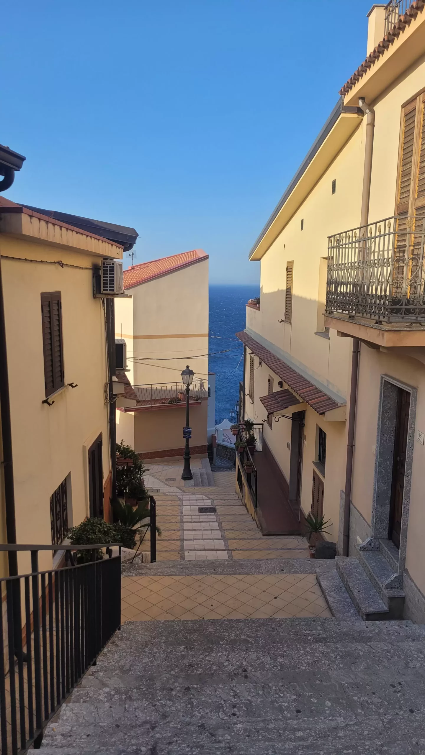 maisons face à la mer en Italie